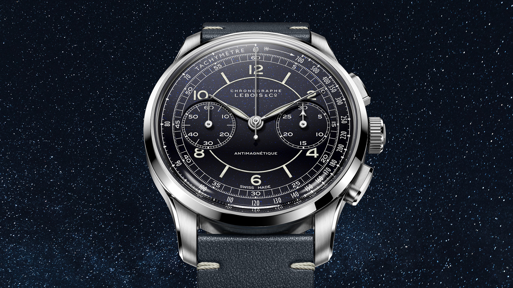 Lebois_Co_Heritage_Chronograph_Sector_324.444_front_view_tilted_with_background_Kopie.jpg