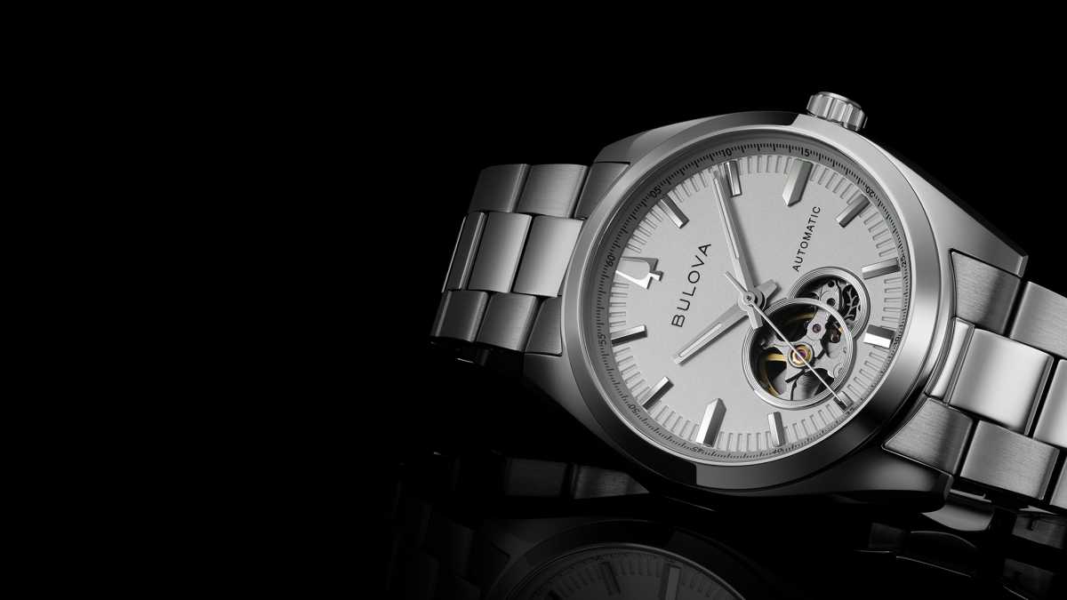 Bulova - Surveyor Open Heart &amp; Prestige